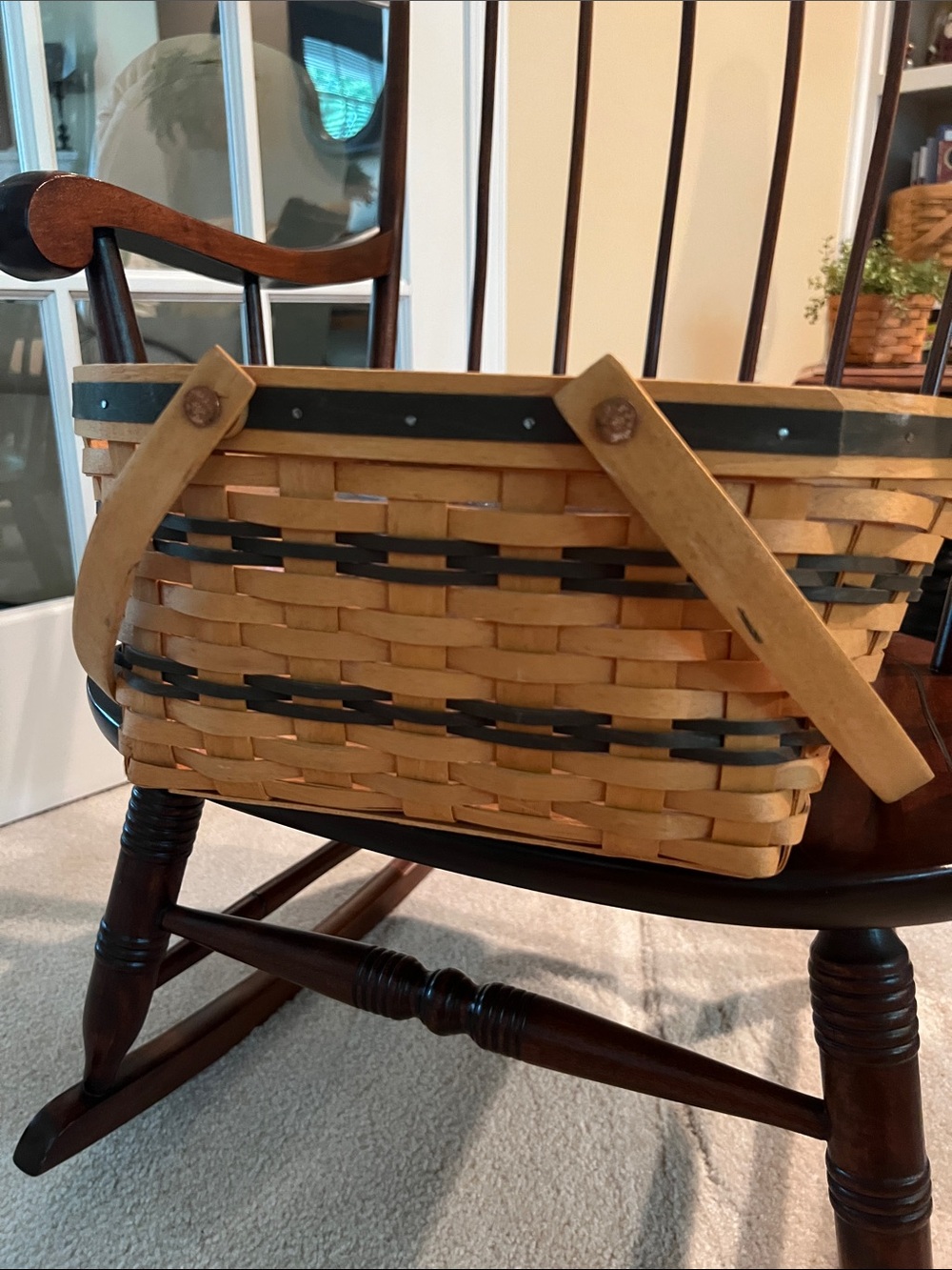 Longaberger Traditions Collection 1996 Basket and Protector - Picture 3 of 7
